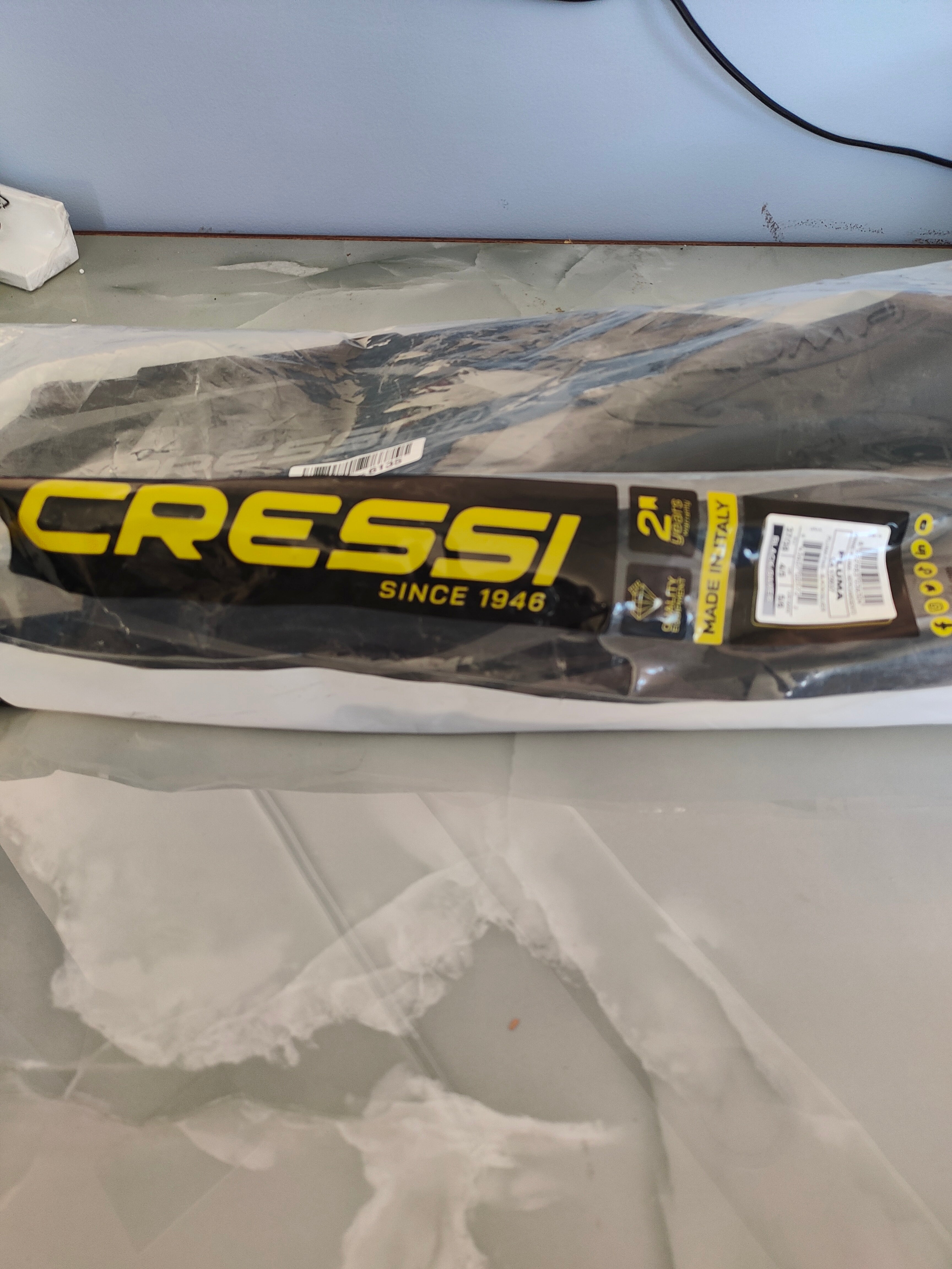 Cressi Pluma – Pinne Snorkeling Leggere Unisex Taglia 37/38 per Mare, Piscina e Allenamento LPN HE830766135